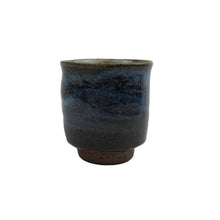 Load image into Gallery viewer, Willi Singleton Ceramic Cup
