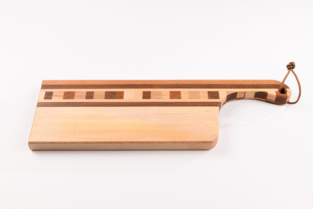 Robert Bishop Cutting Board w/Handle #22-107