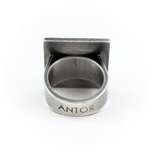 Load image into Gallery viewer, Peter Antor Pyramid Ring
