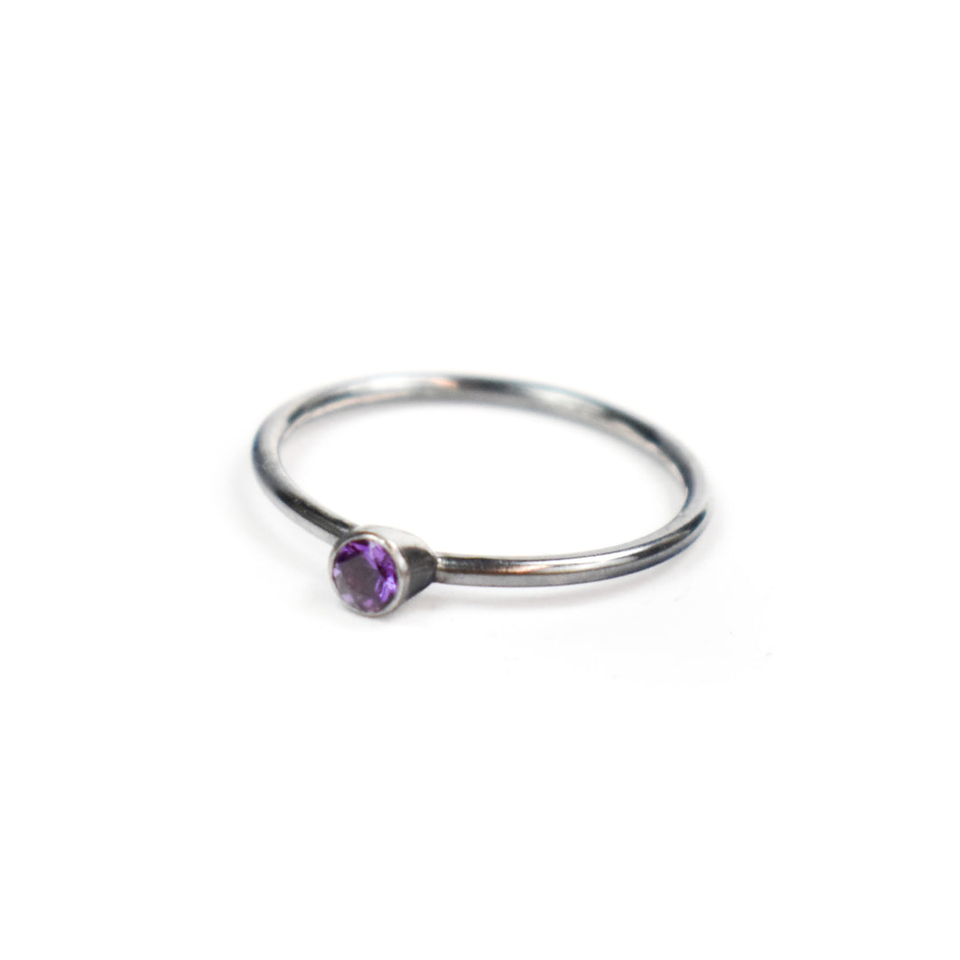 Emily Rogstad Single Studded Lab Amethyst Stacking Ring